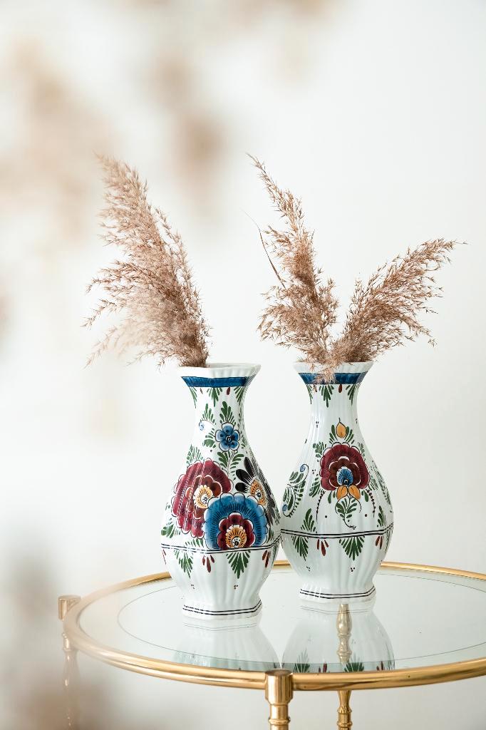 Delfts blauwe vazen polychroom, Antiek en Kunst, Antiek | Vazen, Ophalen of Verzenden