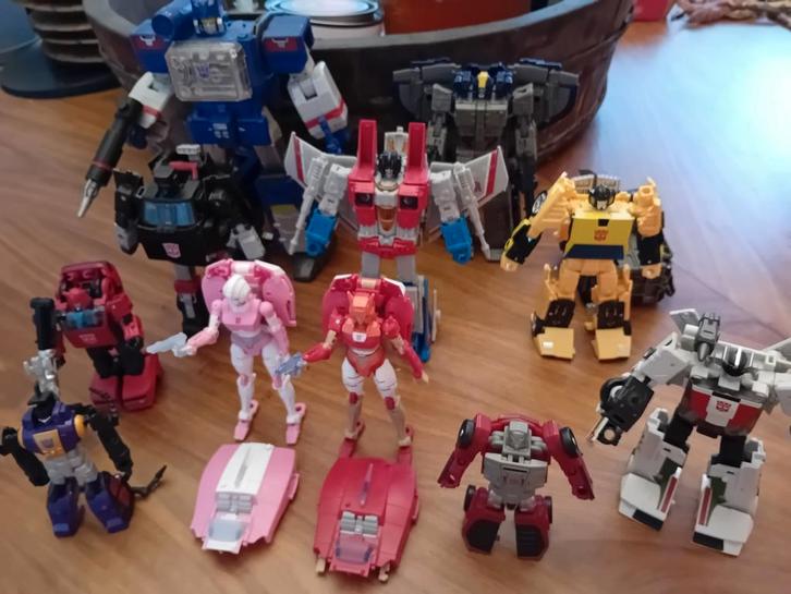Transformers verschillende classes, Verzamelen, Transformers, Zo goed als nieuw, Overige generaties, Overige rassen, Ophalen of Verzenden