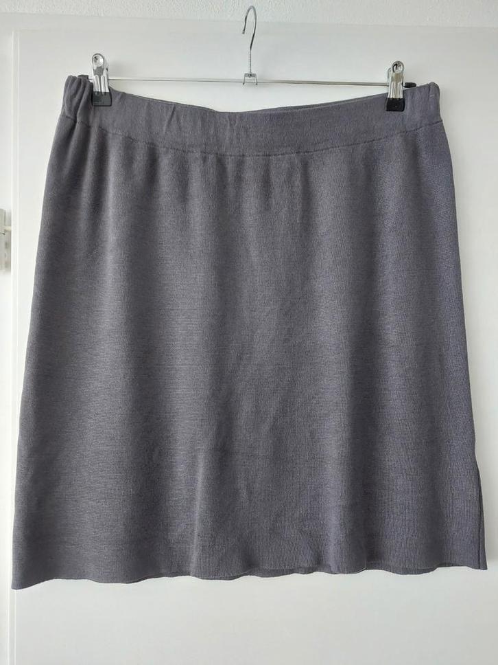 Nieuw! Bonprix Rok Gebreid Grijs. Maat L, Kleding | Dames, Rokken, Nieuw, Maat 42/44 (L), Grijs, Boven de knie, Ophalen of Verzenden