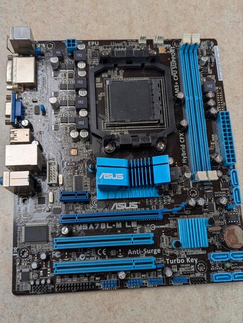 ASUS M5A78L-M LE motherboard AMD 760G Socket, Computers en Software, Moederborden, Zo goed als nieuw, DDR3, Ophalen of Verzenden