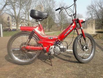 GEZOCHT: Puch Maxi en Puch Maxi onderdelen beschikbaar voor biedingen