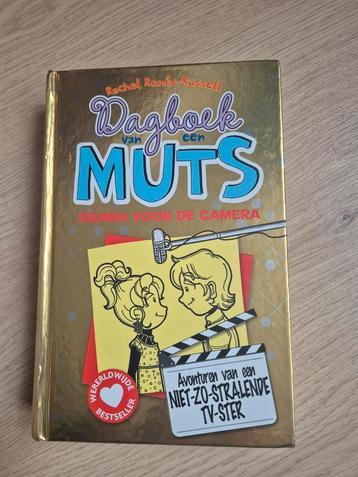 Rachel Renée Russell - Drama voor de camera beschikbaar voor biedingen