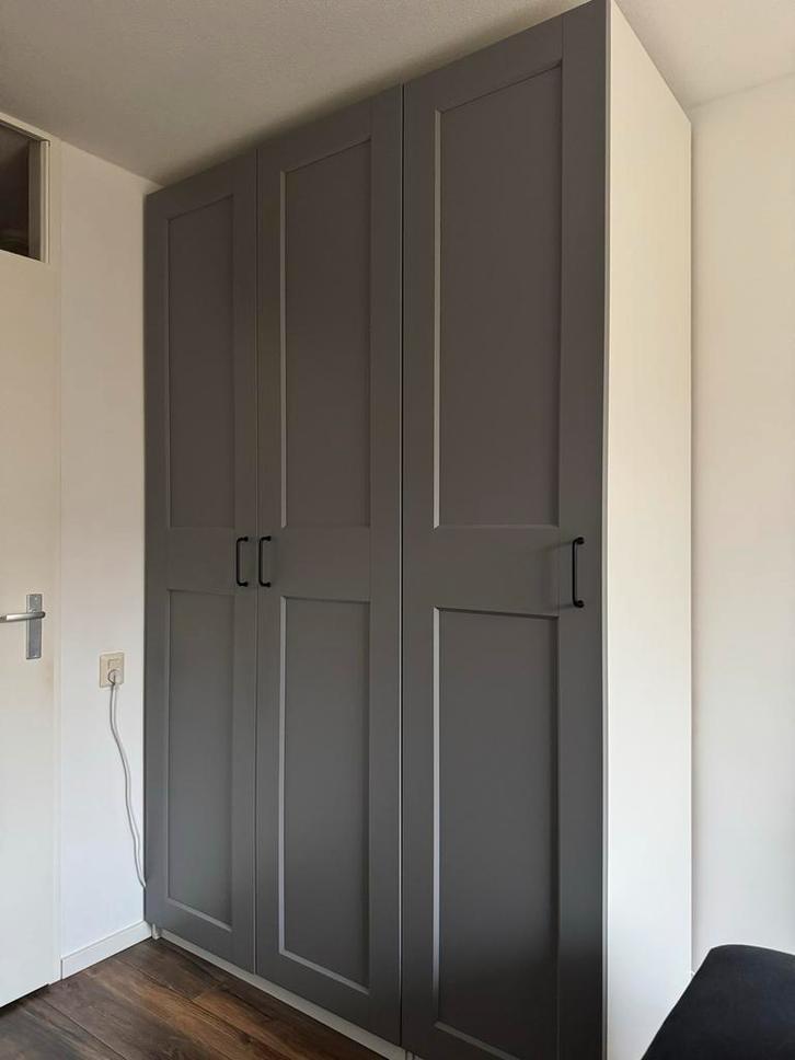 IKEA Pax kast met deuren, Huis en Inrichting, Kasten | Kledingkasten, Zo goed als nieuw, 200 cm of meer, 150 tot 200 cm, 50 tot 75 cm