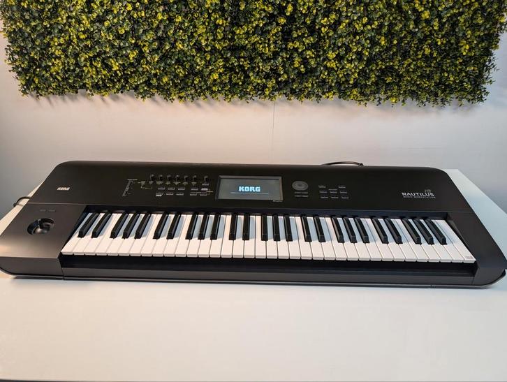 Prosq Music - Korg Nautilus 61AT - Nieuw Opruimkoopje €2000, Muziek en Instrumenten, Keyboards, Nieuw, 61 toetsen, Korg, Ophalen of Verzenden