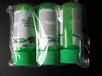 Last van troebel water, algen en handig bij waterverversing. beschikbaar voor biedingen