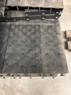 Kunststof vloer ca 8 m2 50x50 klikbaar 5 cm hoog, Ophalen, Kunststof, Gebruikt, 10 tot 30 cm