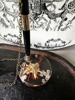 Retro vintage lucite penhouder met pen en ketting, Ophalen of Verzenden