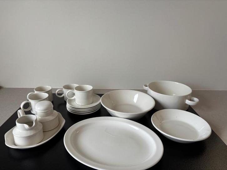 Stonehenge Midwinter servies restanten, Huis en Inrichting, Keuken | Servies, Gebruikt, Overige typen, Wedgwood, Aardewerk, Ophalen of Verzenden