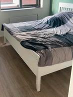 Ikea 2 persoons bed. 180 bij 200, Huis en Inrichting, Slaapkamer | Bedden, Ophalen, Wit, Tweepersoons, Zo goed als nieuw
