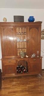 Antieke houten kast, Ophalen