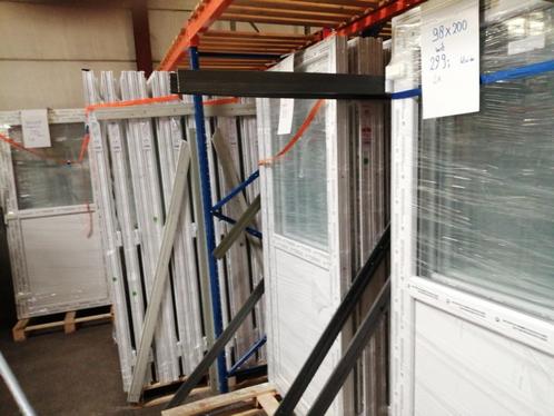 opruiming 6000stuks pvc ramen pvc raam schuiframen, deuren, Doe-het-zelf en Verbouw, Glas en Ramen, Nieuw, Gevelraam of Ruit, 80 tot 120 cm