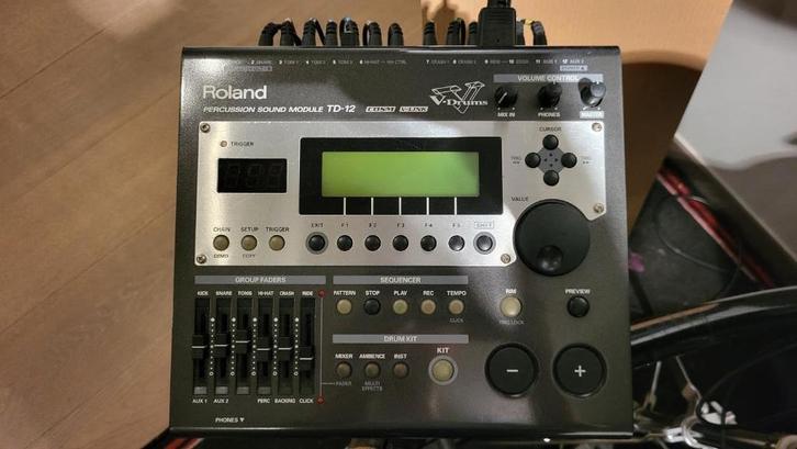 Roland TD 12 drum module, Muziek en Instrumenten, Drumcomputers, Gebruikt, Roland, Ophalen of Verzenden