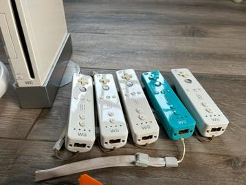 Nintendo Wii Compleet Pakket met Accessoires beschikbaar voor biedingen