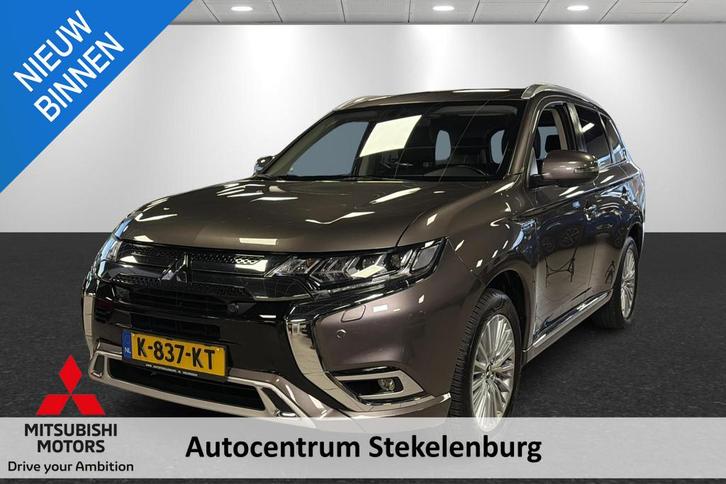 Mitsubishi Outlander 2.4 PHEV Intense+ Trekhaak, Auto's, Mitsubishi, Te koop, Outlander, 360° camera, 4x4, ABS, Achteruitrijcamera