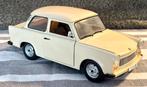 Trabant 601 Sedan model 1:18 - papyrus kleur, Ophalen of Verzenden, Zo goed als nieuw, Overige merken