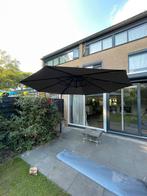 Mooie grote degelijke en weinig gebruikte 3,5meter parasol, Ophalen, 3 tot 4 meter, Kantelbaar, Zweefparasol