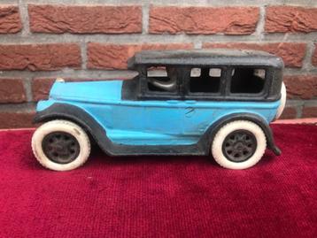 gietijzeren model, klassieke auto, 20 cm lang beschikbaar voor biedingen