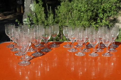 Brocante - Twee setjes oude likeurglaasjes!, Huis en Inrichting, Keuken | Servies, Gebruikt, Glas of Glazen, Glas, Ophalen of Verzenden