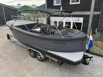 Lekker Damsko 750 Mercruiser 6.2L V8 350PK BJ2024 80 UUR beschikbaar voor biedingen
