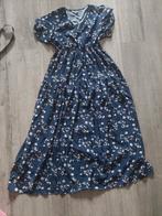 Mooie jurk met bloemenprint, Blauw, Ophalen of Verzenden, Zo goed als nieuw, Knielengte