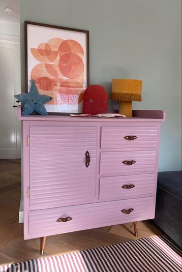 Vintage commode, opgeknapt, sixties roze lila beschikbaar voor biedingen