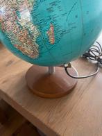 Wereldbol  globe met hout en chroom voet, Ophalen of Verzenden, Zo goed als nieuw