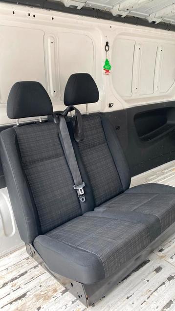Bankje 3 zits MB Vito w447 beschikbaar voor biedingen