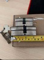 pfaffenhain skg3 gelijk sluitende cilinderslot 30/30, 35/45, Ophalen of Verzenden, Zo goed als nieuw, Slot