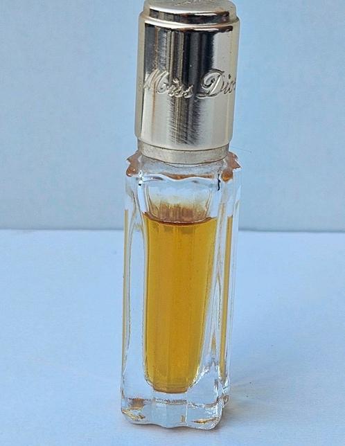 Vintage Christian Dior - Miss Dior parfum 3,5ml, Verzamelen, Parfumverzamelingen, Zo goed als nieuw, Miniatuur, Ophalen of Verzenden