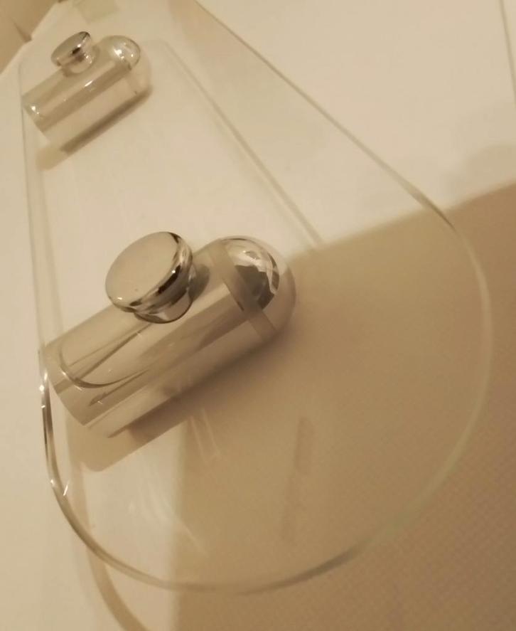 Mooie glazen Planchet van Keuco, Huis en Inrichting, Badkamer | Badtextiel en Accessoires, Zo goed als nieuw, Ophalen
