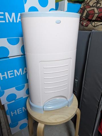 Korbell luieremmer lichtroze 16 liter beschikbaar voor biedingen