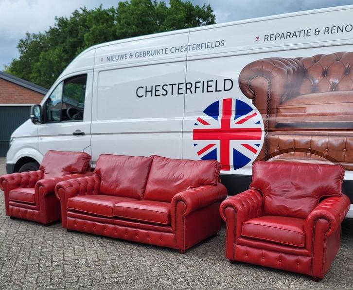 Compleet Chesterfield bankstel rood leer. Made in England, Huis en Inrichting, Banken | Complete zithoeken, Zo goed als nieuw