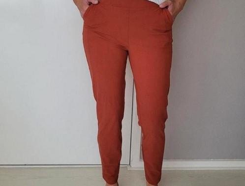 Studio Anneloes broek
S Dikkere Travelstof
Roestbruin, Kleding | Dames, Broeken en Pantalons, Zo goed als nieuw, Maat 36 (S), Bruin