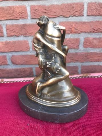 bronzen beeld, erotica met humor beschikbaar voor biedingen