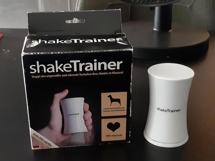 Hond/puppy shake trainer incl dvd / diervriendelijk trainen, Dieren en Toebehoren, Honden-accessoires, Ophalen of Verzenden