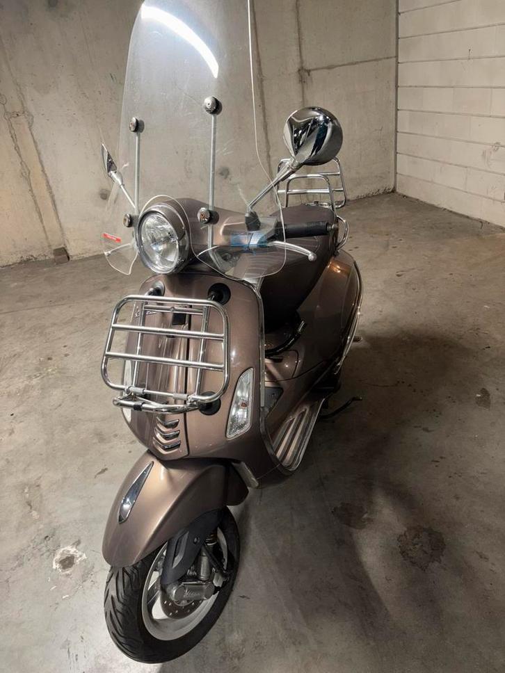 Vespa primavera 2017, Fietsen en Brommers, Scooters | Vespa, Ophalen