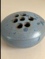 Keramiek Bloemensteker Vaasje - Hannie Mein?, Gebruikt, Blauw, Aardewerk of Porselein, Ophalen of Verzenden