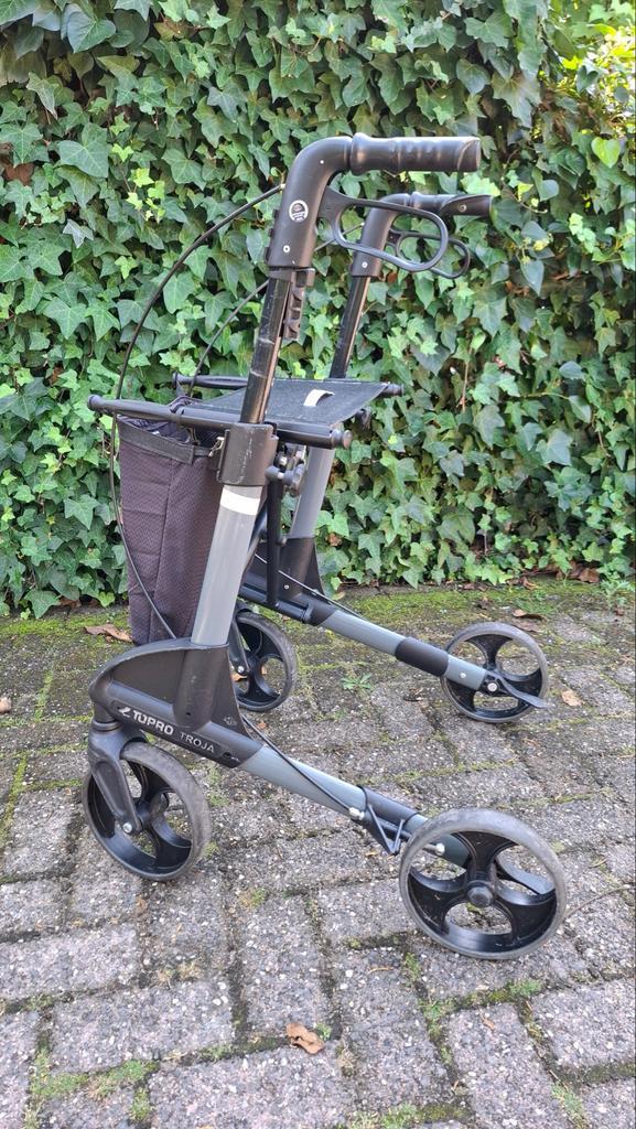 Rollator Topro Troja, maat M, Diversen, Rollators, Gebruikt, Lichtgewicht, Opvouwbaar, Ophalen