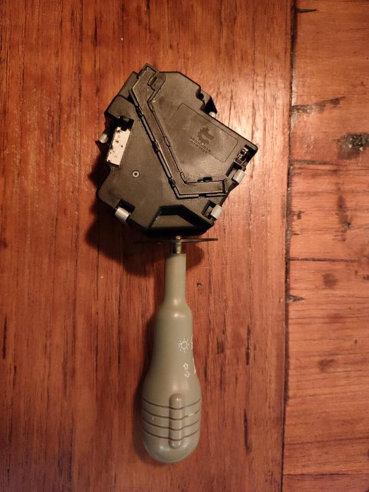 Nieuwe Renault Twingo Phase 1 Lichtschakelaar, Auto-onderdelen, Verlichting, Renault, Nieuw, Ophalen of Verzenden