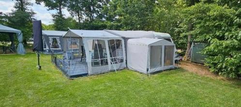 Swift toscane 450 met eventueel sizoenplek chaam flaasbloem, Caravans en Kamperen, Caravans, Bedrijf, tot en met 5, 750 - 1000 kg