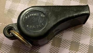 Oud politie scheidsrechter Fluitje,Patent Nr. 62072, acme beschikbaar voor biedingen