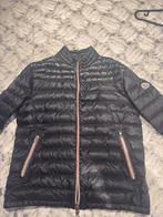 Moncler Daniel Short Down Jacket in zwart, Kleding | Heren, Jassen | Zomer, Moncler, Zwart, Maat 56/58 (XL), Ophalen of Verzenden
