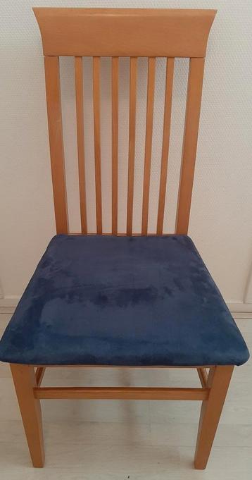 4X STOELEN. beschikbaar voor biedingen