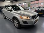 Volvo XC60 2.0T Momentum |Trekhaak|Leder|NAP|, Euro 5, Beige, 4 cilinders, Bedrijf