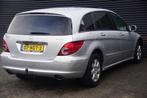 Mercedes-Benz R-klasse 350 Lang 4-Matic | 6-persoons |, Auto's, Mercedes-Benz, Automaat, 138 €/maand, Leder, 6 stoelen