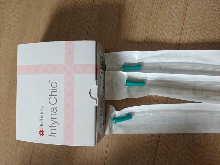 Vrouwen katheters 29+3, Diversen, Verpleegmiddelen, Nieuw, Ophalen of Verzenden