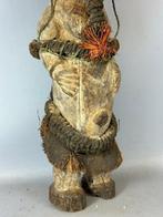240453 - Old African Punu sculpture with old beads - Gabon., Antiek en Kunst, Kunst | Niet-Westerse kunst, Ophalen of Verzenden