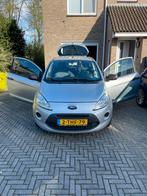 Zeer zuinige en nette Ford KA 1.2 69pk 2011 Grijs, Auto's, Ford, Te koop, Airbags, Zilver of Grijs, Geïmporteerd