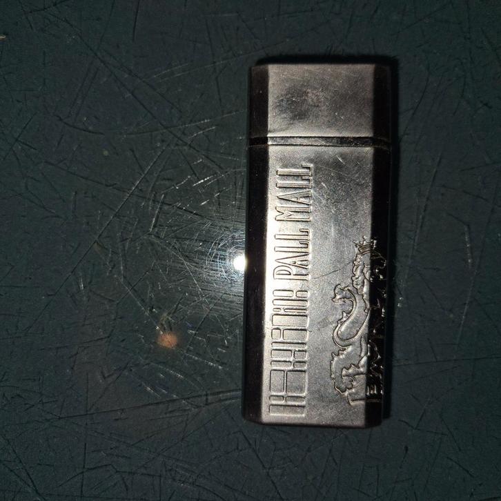 Pall mall aansteker, Verzamelen, Rookartikelen, Aanstekers en Luciferdoosjes, Zo goed als nieuw, Aansteker, Ophalen of Verzenden