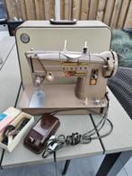 Zeer nette staat..prachtige industriéle Singer 328 K naaimac, Hobby en Vrije tijd, Naaimachines en Toebehoren, Gebruikt, Singer
